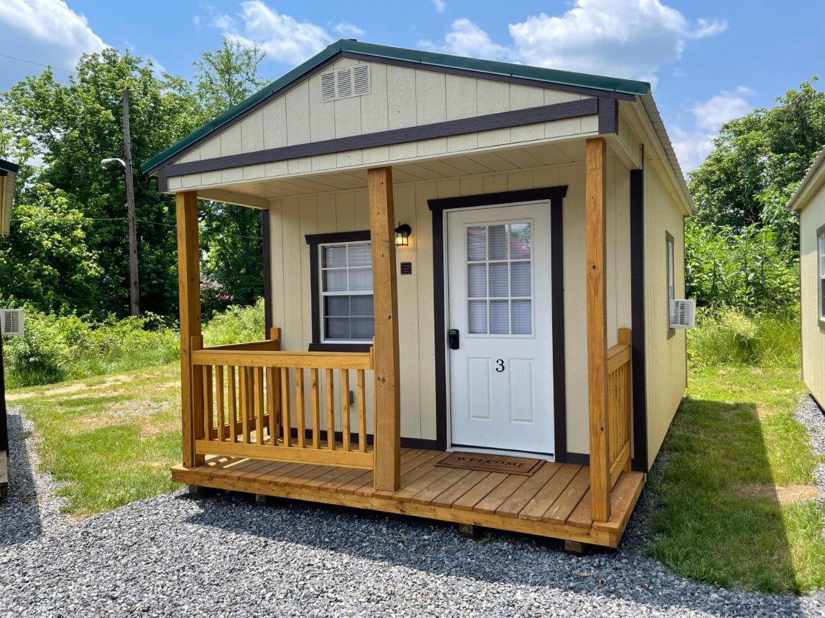 Canal Cabins Paw Paw Екстер'єр фото