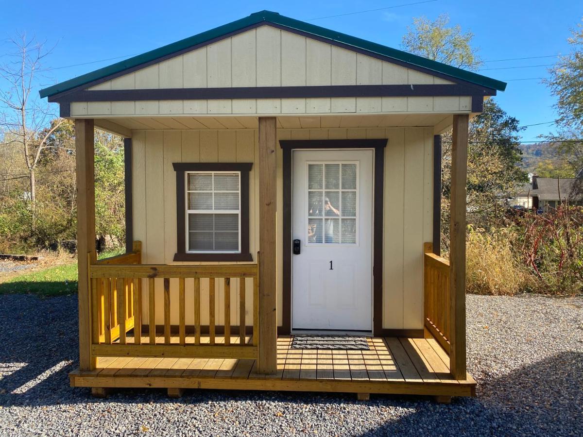 Canal Cabins Paw Paw Екстер'єр фото