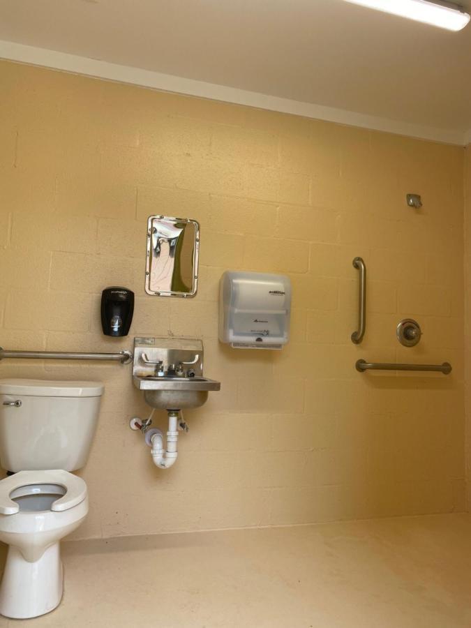 Canal Cabins Paw Paw Екстер'єр фото